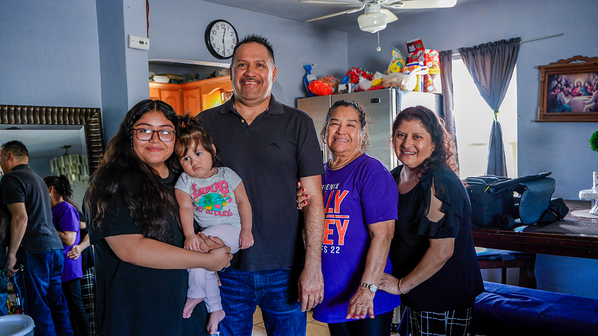 Luis Vidal Rodarte and his family